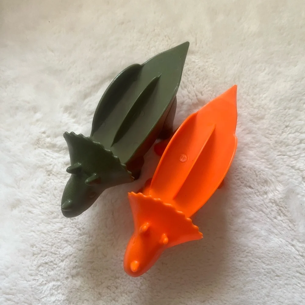 Kids Funwares T-Rex & Triceratops Taco Stands